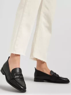 Zwarte Leren Loafer -Beroemde Schoenen Winkel 2121221 H10