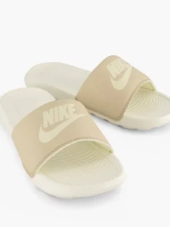 Zandkleurige W Nike Vctori One Slide -Beroemde Schoenen Winkel 2184646 H5