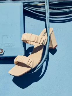 Beige Slipper Hak -Beroemde Schoenen Winkel 2192826 H10